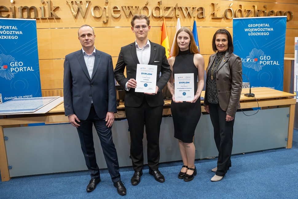 Sukces naszych studentów w konkursie "Łódzkie na mapach"